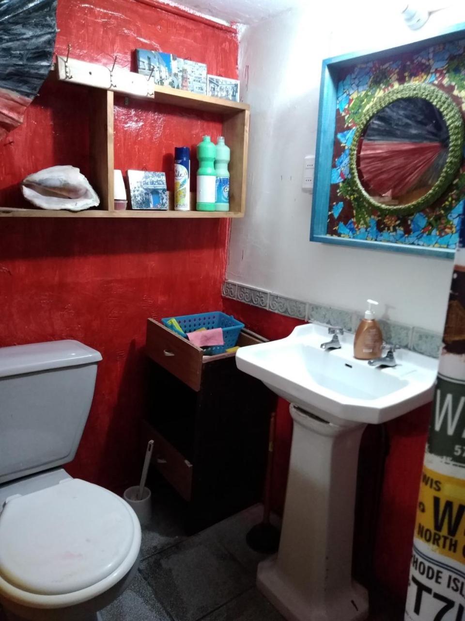 Hostal Buena Vista San Antonio  Ngoại thất bức ảnh